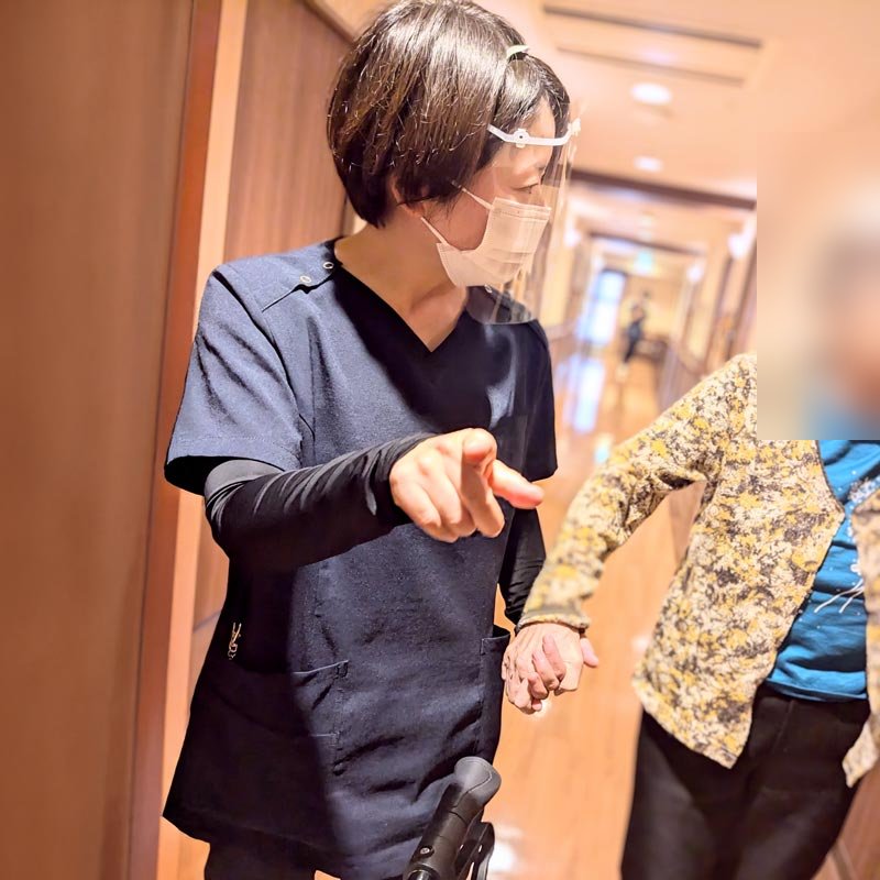 あん摩マッサージ指圧師の仕事の様子